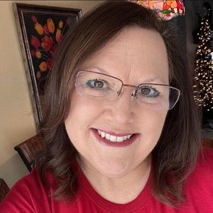 Meet your Posher, Missy